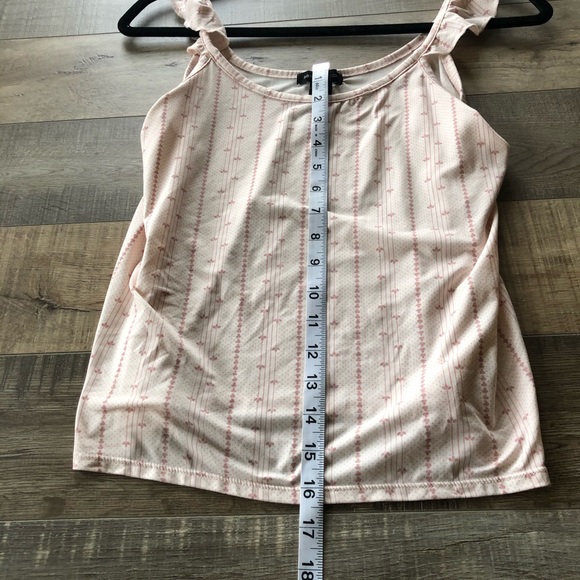 Nanette Lepore Crop Tank LRG - Picture 4 of 4